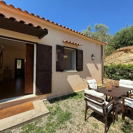 La Serenella Feriehus *